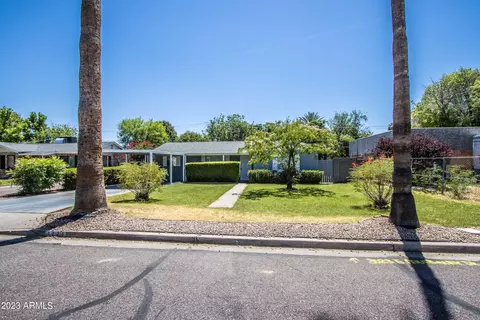 3023 E Mulberry Dr, Phoenix, AZ 85016