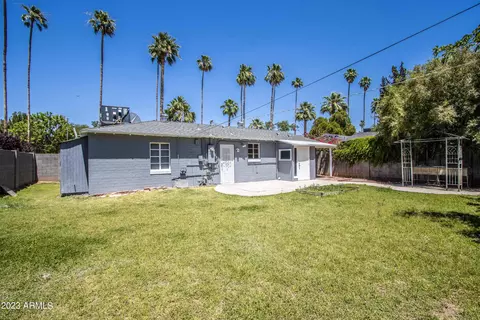 Exterior - 3023 E Mulberry Dr, Phoenix, AZ 85016 photo 7 of 11