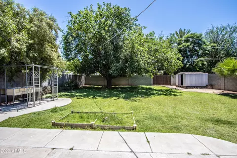 Exterior - 3023 E Mulberry Dr, Phoenix, AZ 85016 photo 4 of 11