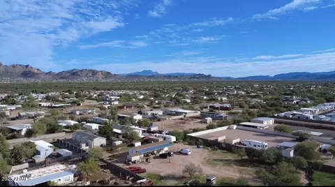 1975 W Smoketree St, Apache Junction, AZ 85120 photo 8