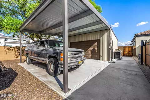 Exterior - 4368 Estrella Ct, Gilbert, AZ 85296 photo 7 of 12