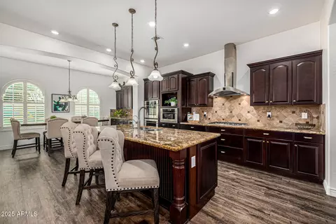 Kitchen - 4368 Estrella Ct, Gilbert, AZ 85296 photo 4 of 4