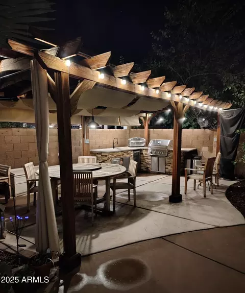 Exterior - 2310 E Mallard Ct, Gilbert, AZ 85234 photo 3 of 9