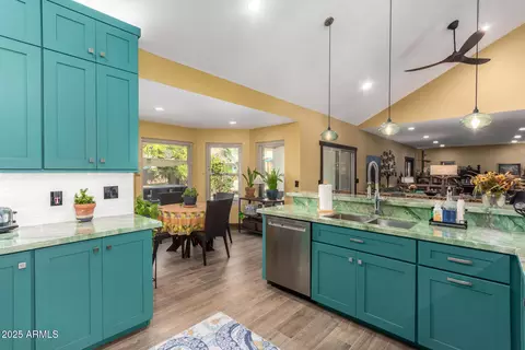 Kitchen - 2310 E Mallard Ct, Gilbert, AZ 85234 photo 2 of 5