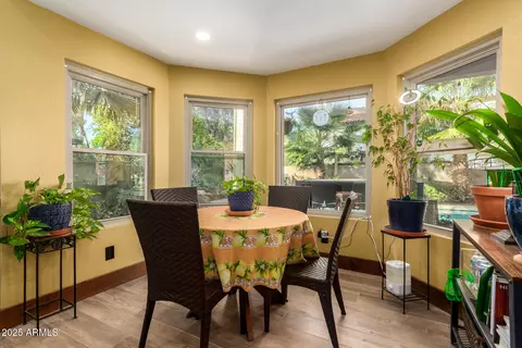 Dining - 2310 E Mallard Ct, Gilbert, AZ 85234 photo 3 of 3