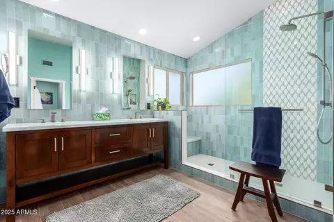 Bath - 2310 E Mallard Ct, Gilbert, AZ 85234 photo 1 of 3
