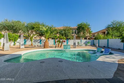 18435 N 31st St, Phoenix, AZ 85032