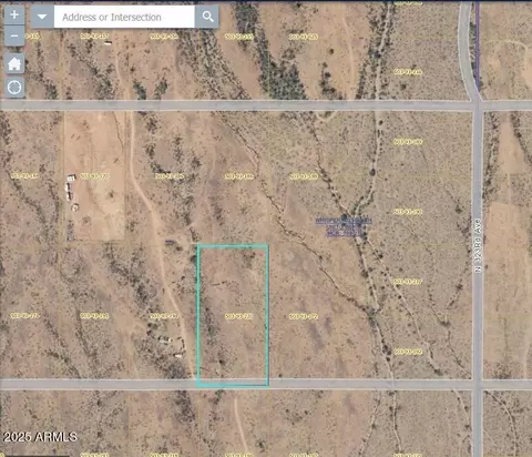 324 W Nn W Smokehouse Trl #84, Wittmann, AZ 85361