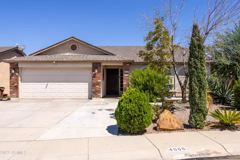 4986 E Magnus Dr, San Tan Valley, AZ 85140