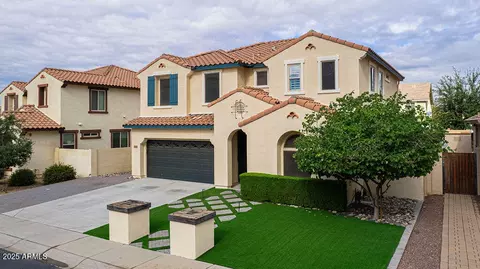Exterior - 3062 E Roland St, Mesa, AZ 85213 photo 10 of 12