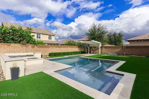 Exterior - 3062 E Roland St, Mesa, AZ 85213 photo 7 of 12