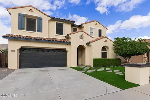 Exterior - 3062 E Roland St, Mesa, AZ 85213 photo 4 of 12