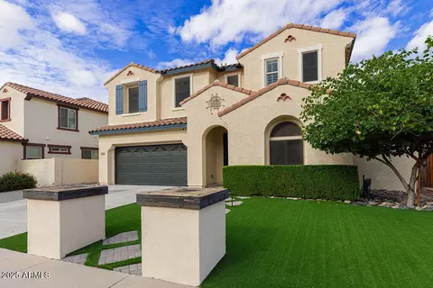 Exterior - 3062 E Roland St, Mesa, AZ 85213 photo 3 of 12