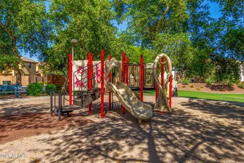 View/Area - 2594 E Boston St, Gilbert, AZ 85295 photo 1 of 2