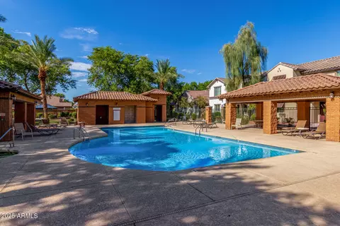Exterior - 2594 E Boston St, Gilbert, AZ 85295 photo 11 of 14