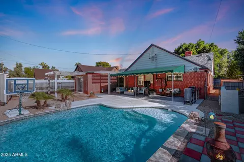 1820 N 7th Ave, Phoenix, AZ 85007