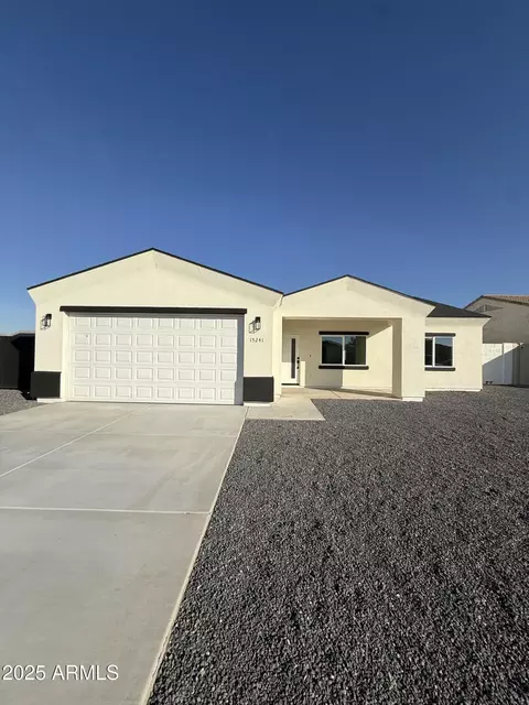 15241 S Capistrano Rd, Arizona City, AZ 85123