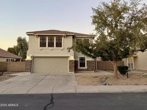 7266 W Gardenia Ave, Glendale, AZ 85303