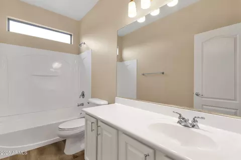 Bath - 988 E Redondo Dr, Gilbert, AZ 85296 photo 3 of 3