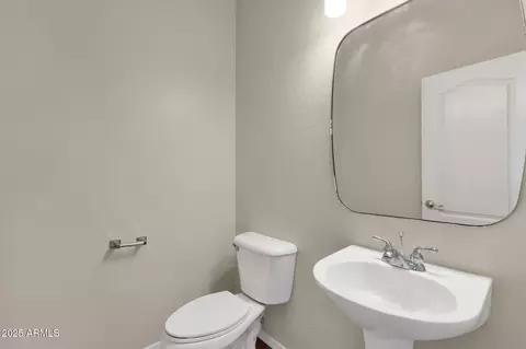Bath - 988 E Redondo Dr, Gilbert, AZ 85296 photo 1 of 3