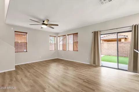 Living - 988 E Redondo Dr, Gilbert, AZ 85296 photo 5 of 8