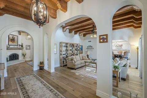 7471 E Northern Ave, Scottsdale, AZ 85258