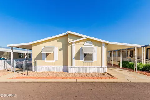 10955 N 79th Ave #33, Peoria, AZ 85345
