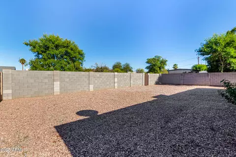 Exterior - 334 E Holmes Ave, Mesa, AZ 85210 photo 5 of 5