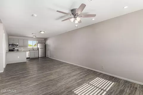 Living - 334 E Holmes Ave, Mesa, AZ 85210 photo 2 of 2