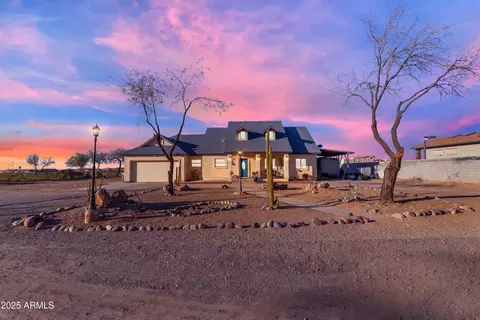 2064 W Dobbins Rd, Phoenix, AZ 85041
