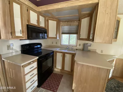 1185 W Klamath Ave, Apache Junction, AZ 85119 photo 11