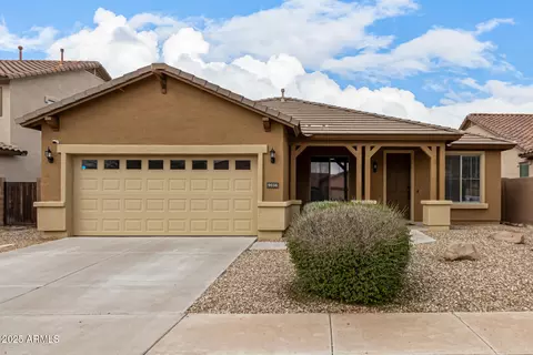 9036 W Kerby Ave, Tolleson, AZ 85353
