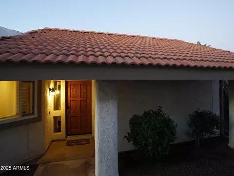9235 N 51st Ln, Glendale, AZ 85302