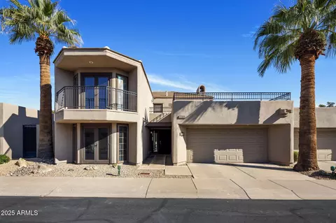 8915 N Drey Ln, Phoenix, AZ 85021