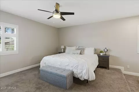 Bedroom - 2837 E North Ln, Phoenix, AZ 85028 photo 3 of 6