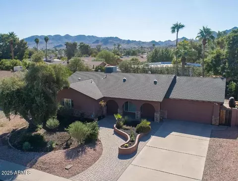 2837 E North Ln, Phoenix, AZ 85028