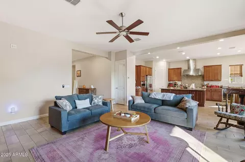 5142 S Mcminn Dr, Gilbert, AZ 85298 photo 7