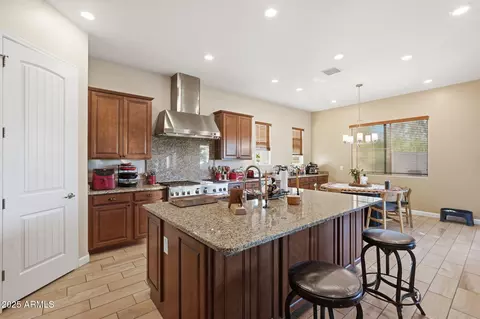 5142 S Mcminn Dr, Gilbert, AZ 85298 photo 11