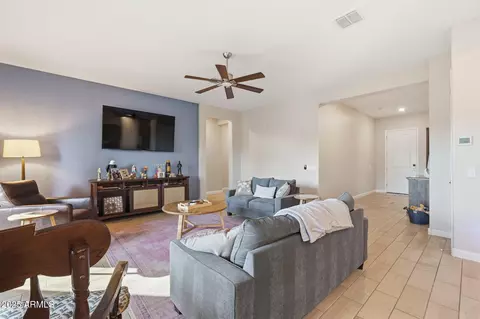 5142 S Mcminn Dr, Gilbert, AZ 85298 photo 9