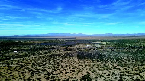 10 E Acres E Roadrunner Lot D Ln #D, Pearce, AZ 85625 photo 9