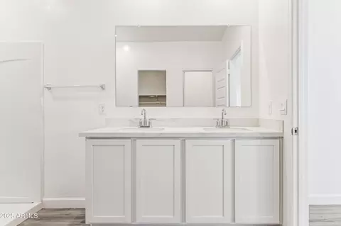 Bath - 12381 E Agave Ln, Florence, AZ 85132 photo 1 of 5