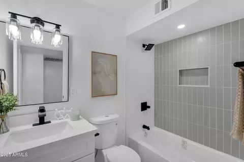 Bath - 1037 E Lilac Dr, Tempe, AZ 85288 photo 2 of 2