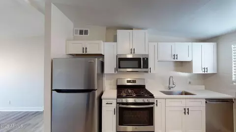 Other - 1011 E Amelia Ave, Phoenix, AZ 85014 photo 7 of 12