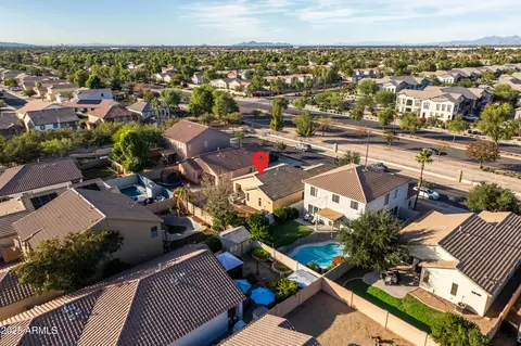 View/Area - 4449 E Megan St, Gilbert, AZ 85295 photo 6 of 7