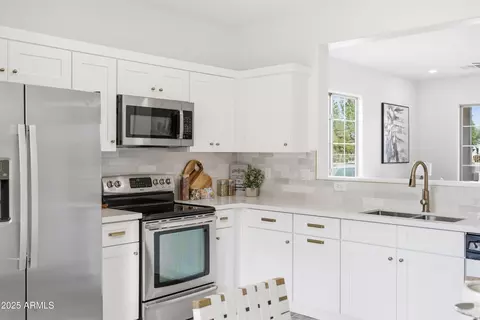 Kitchen - 4449 E Megan St, Gilbert, AZ 85295 photo 1 of 4