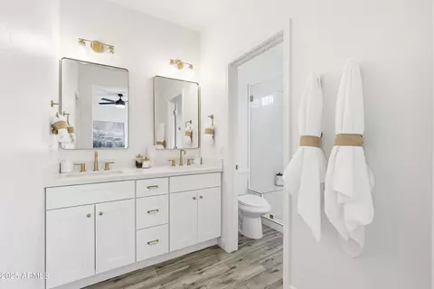 Bath - 4449 E Megan St, Gilbert, AZ 85295 photo 1 of 4