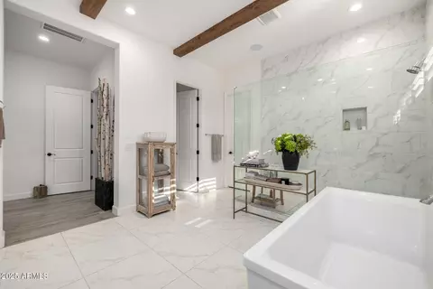 Bath - 6624 S Las Setas St, Gilbert, AZ 85298 photo 4 of 8