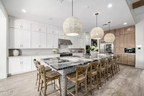 Kitchen - 6624 S Las Setas St, Gilbert, AZ 85298 photo 2 of 5