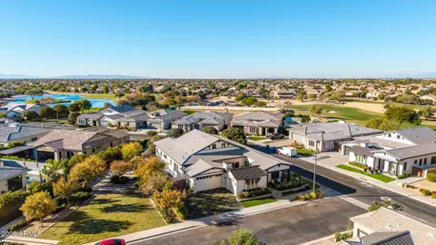 View/Area - 6624 S Las Setas St, Gilbert, AZ 85298 photo 4 of 10
