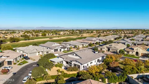 View/Area - 6624 S Las Setas St, Gilbert, AZ 85298 photo 9 of 10